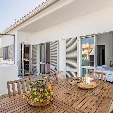 Maison De Casa Rocha Дом отдыха *