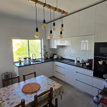 Maison De Casa Rocha * Pêra